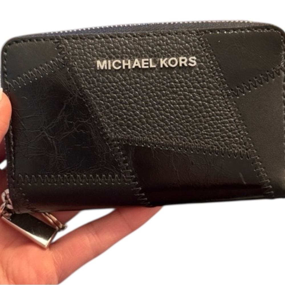 NWOT Michael Kors Black Patchwork Wallet - Picture 4 of 6